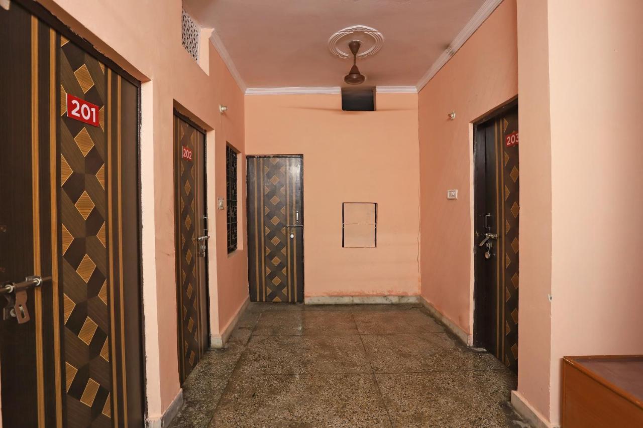 Oyo 39645 Maheshwari Residency Hotel New Delhi Exterior foto